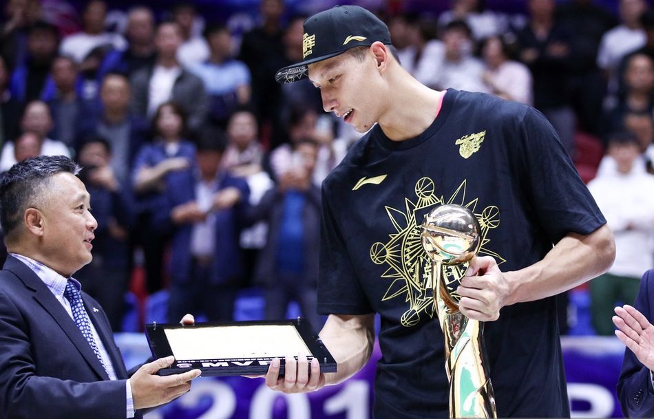 华体会在线入口 -关于赛前广东宏远备战意大利杯，回应争议细节曝光，更衣室稳定，年轻球员得到机会的信息